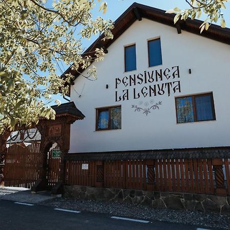 Pensiunea La Lenuta Onceşti Exterior foto